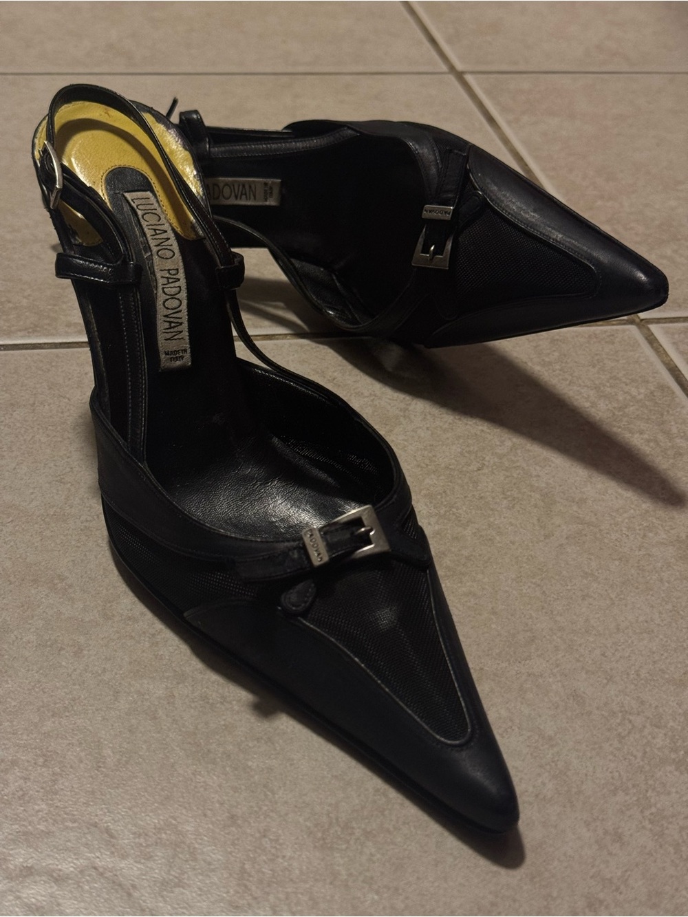 Vintage Black Pointed Slingback Heels with Buckle and Mesh Detail